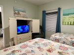 2nd Bedroom - Queen & Twin Beds
